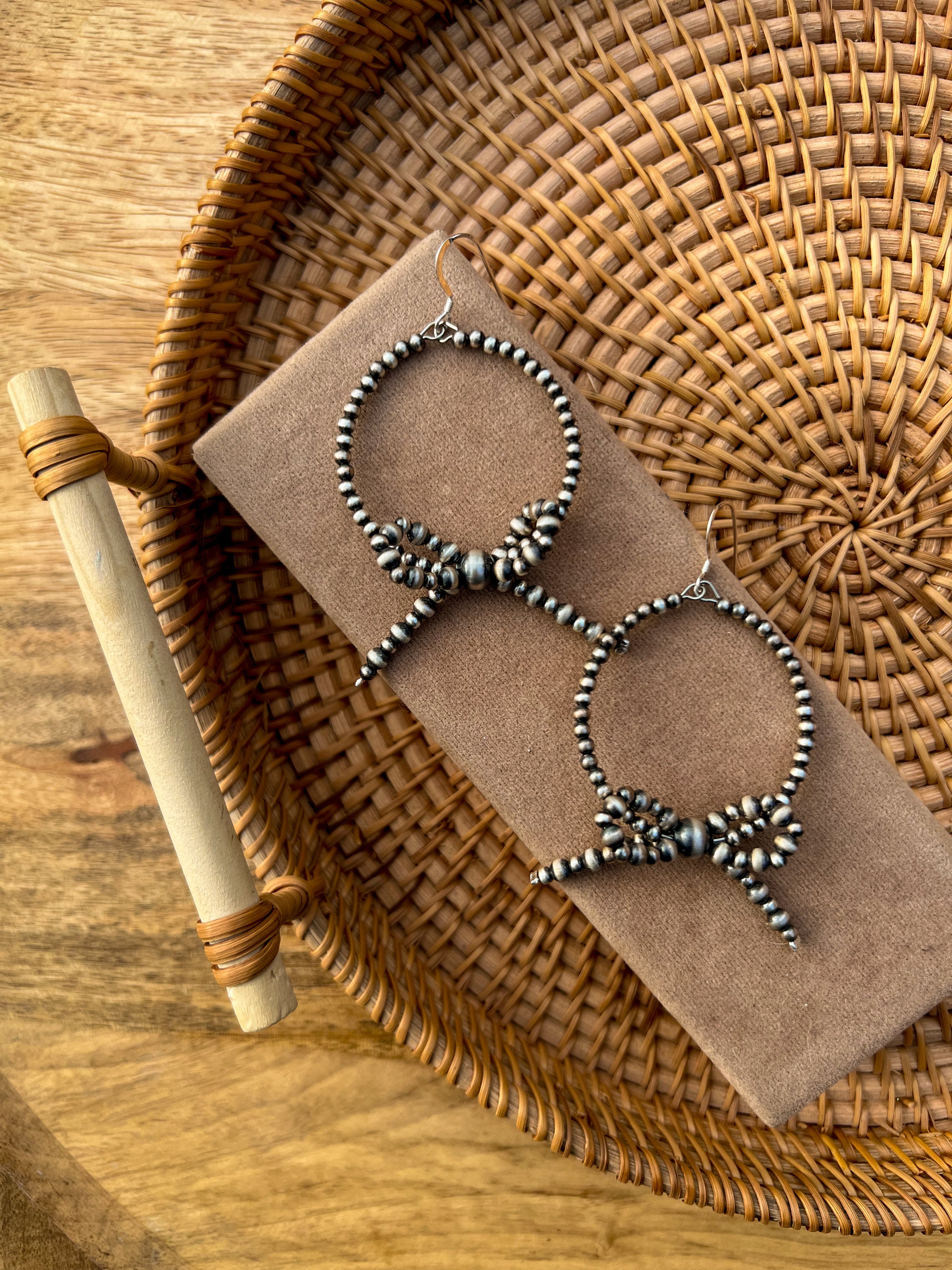Navajo Pearl Bow Earrings